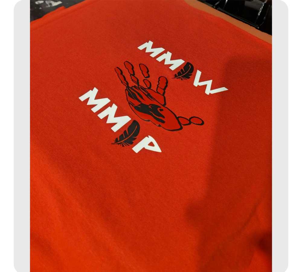 MMIW MMIP I wear red for them shirt 